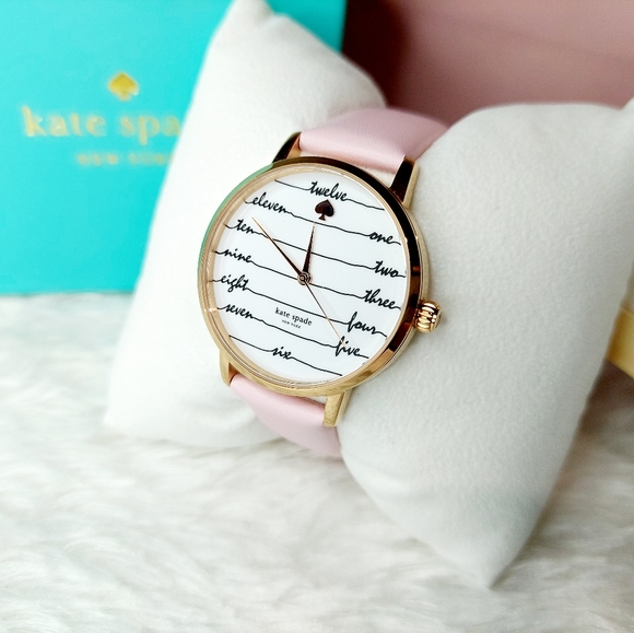 🎀 Kate Spade leather watch - Picture 2 of 5